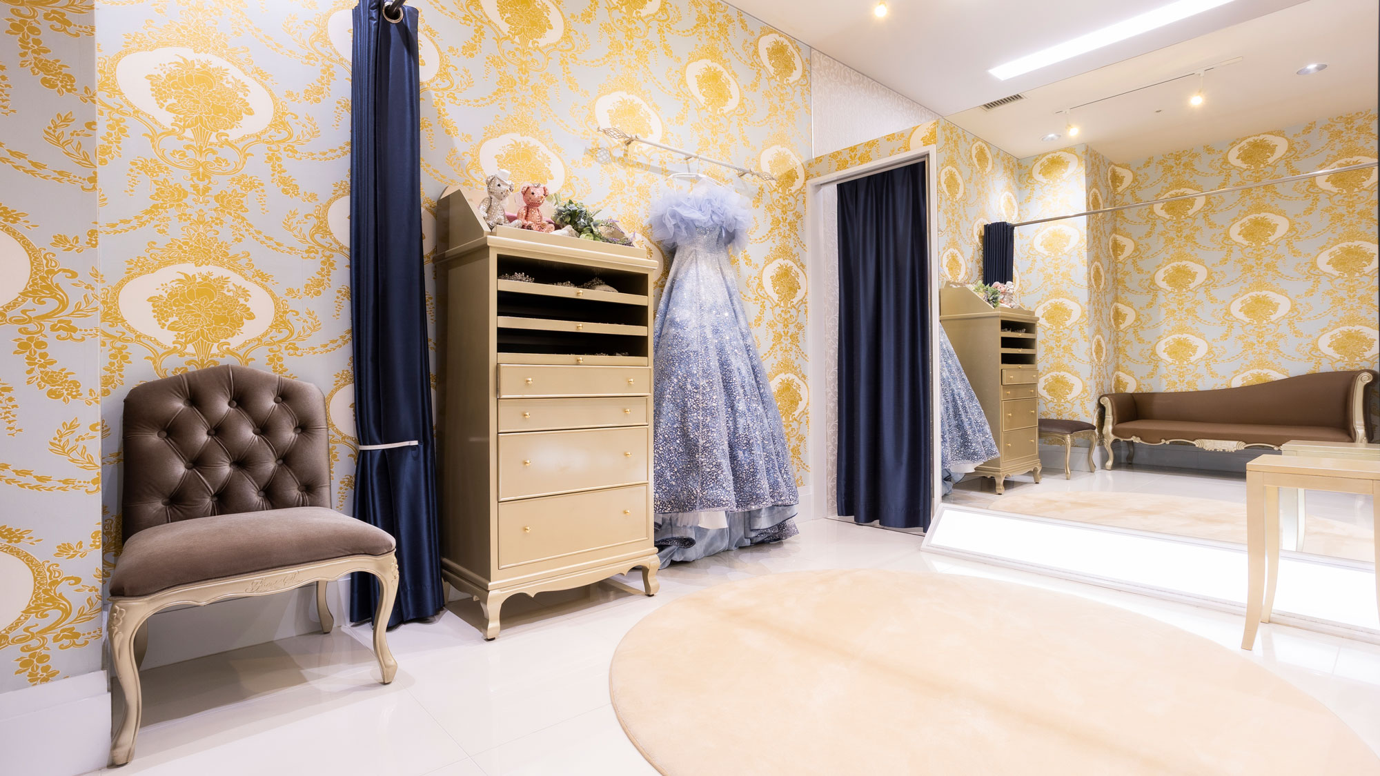 ドレスイメージ02